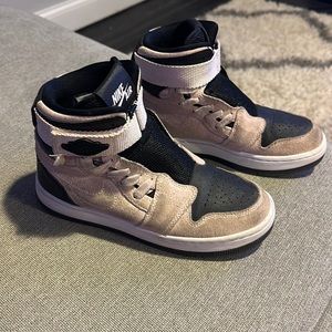 Nike air Jordan’s. Woman’s size 6.5 pink and black.